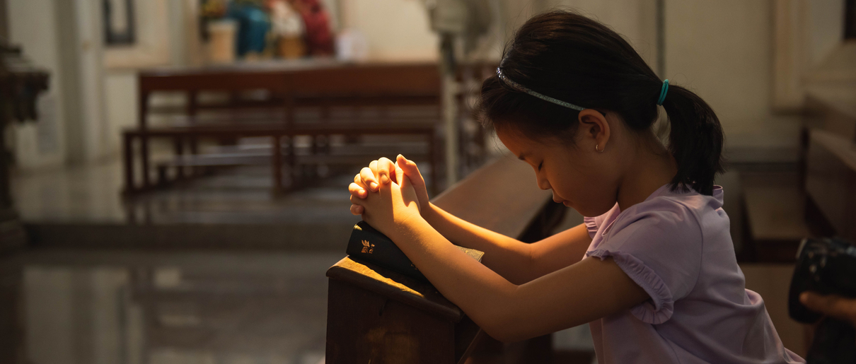 Prier avec les enfants missionnaires