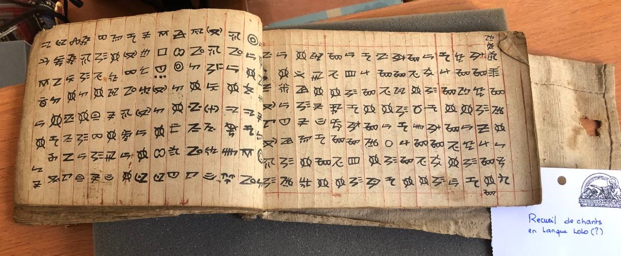 Un livre de chant en lolo quasiment unique au monde.